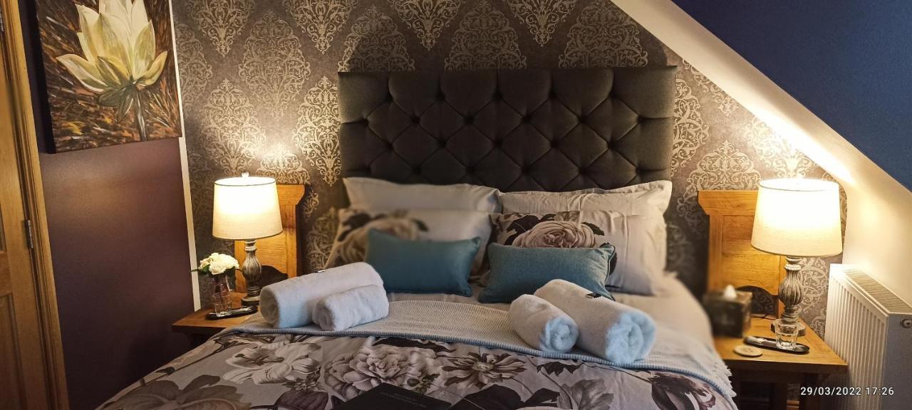 Outlander Boutique B&B King Cruden Bay Exterior photo
